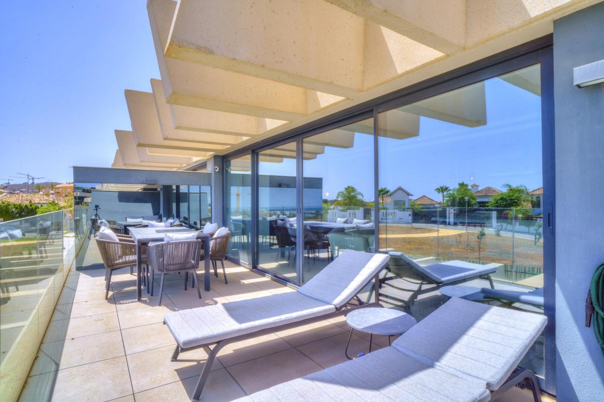 Oasis 325